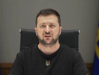 Зеленский образовал военные администрации в Донецкой области
