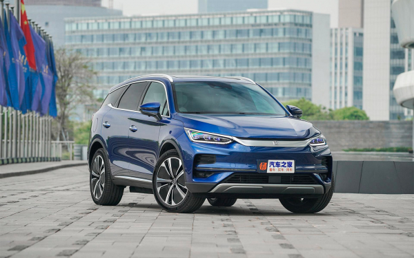 Что делает BYD: гид по моделям самой быстрорастущей компании мира
Что делает BYD: гид по моделям самой быстрорастущей компании мира