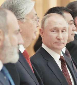 «Настроение среднее»: кроме Путина на саммите СНГ публично выступил только Токаев