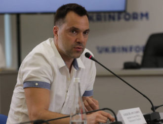Арестович назвал гимн Украины национальной катастрофой: «Будем воевать, пока все не умрём»