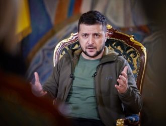 Зеленский отреагировал на обыски и увольнения в верхушке власти
