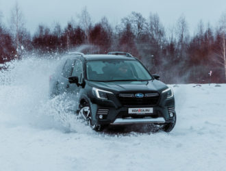 Джентльмен в лесу: зимний тест-драйв Subaru Forester SK