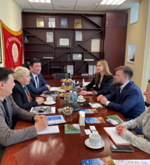 Владимир Затынайко встретился с представителями Кыргызской Республики для обсуждения вопросов развития туристического потенциала страны