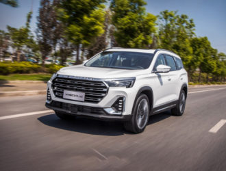 Тихо едет, скоро будет: экспресс-тест Jetour X90 Plus