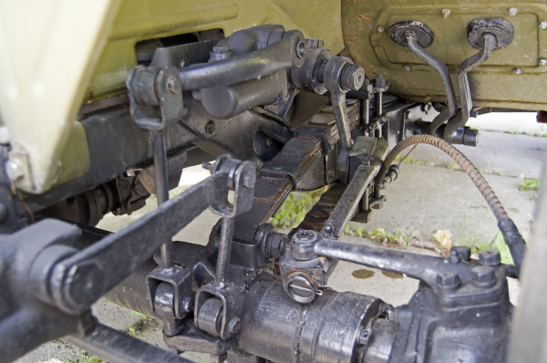 Он вам не Willys: тест-драйв ГАЗ-67 1944 года Он вам не Willys: тест-драйв ГАЗ-67 1944 года