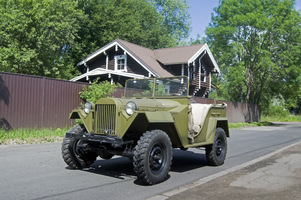 Он вам не Willys: тест-драйв ГАЗ-67 1944 года Он вам не Willys: тест-драйв ГАЗ-67 1944 года
