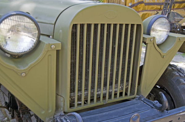Он вам не Willys: тест-драйв ГАЗ-67 1944 года Он вам не Willys: тест-драйв ГАЗ-67 1944 года
