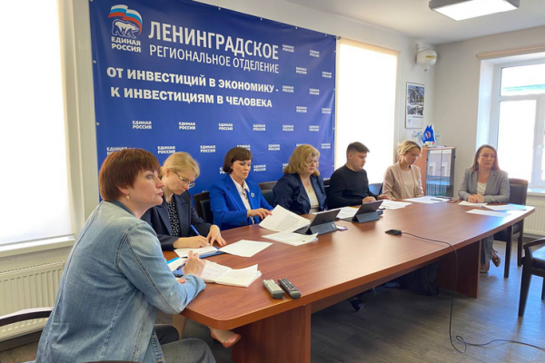 Несовершеннолетним — больше возможностей для трудоустройства Несовершеннолетним — больше возможностей для трудоустройства