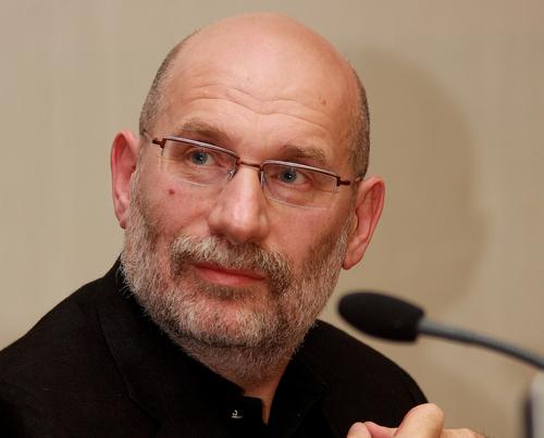 Депутат Занко попросила Минюст признать писателя Акунина иноагентом Депутат Занко попросила Минюст признать писателя Акунина иноагентом