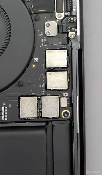 Защита MacBook Pro от апгрейда успешно взломана (5 фото) Защита MacBook Pro от апгрейда успешно взломана (5 фото)