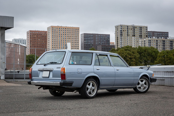 Рожденный ползать, но устремленный в небо: опыт владения Toyota Mark II (X60) 1983 года Рожденный ползать, но устремленный в небо: опыт владения Toyota Mark II (X60) 1983 года