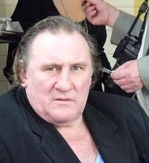 Актера Жерара Депардье выпустили из-под стражи после обвинений в домогательствах
