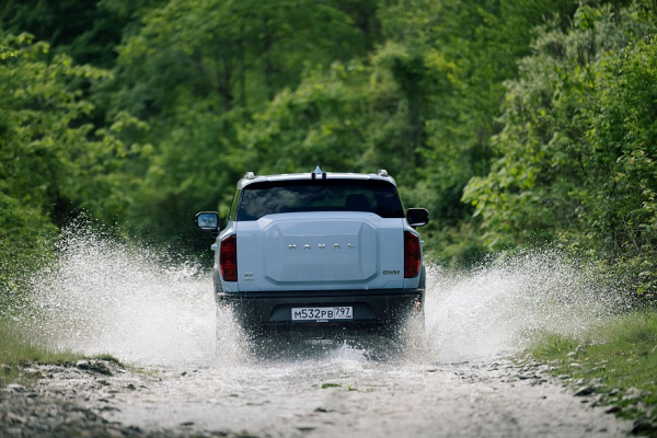 Тест-драйв Haval H3: музыка 4D и «рюкзак» вместо запаски Тест-драйв Haval H3: музыка 4D и «рюкзак» вместо запаски
