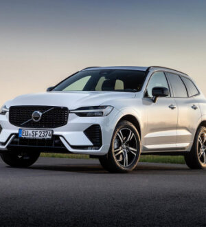 Дилер привез в Россию рестайлинговый Volvo XC60. Сколько он стоит