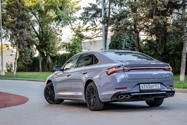 Азартнее Toyota Camry, мягче Kia K5: тест-драйв Geely Preface Азартнее Toyota Camry, мягче Kia K5: тест-драйв Geely Preface