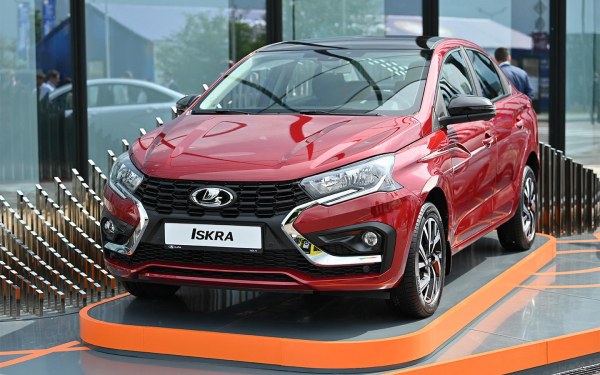 АвтоВАЗ назвал дату начала производства новой Lada Iskra
АвтоВАЗ назвал дату начала производства новой Lada Iskra