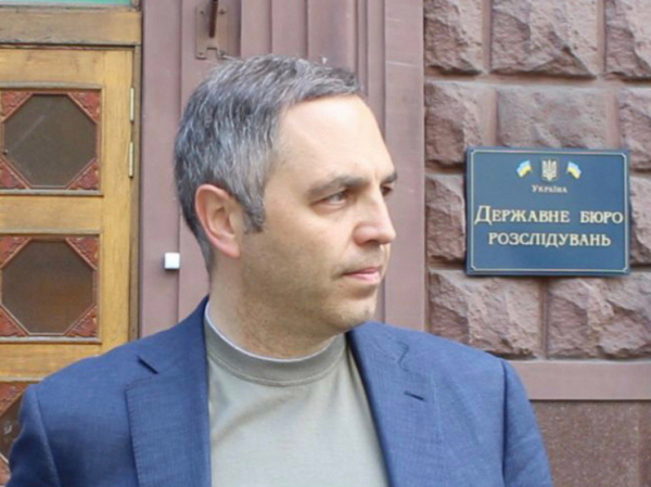 Прощание с верным соратником Януковича отложено до лучших времён: тело Украине не отдают