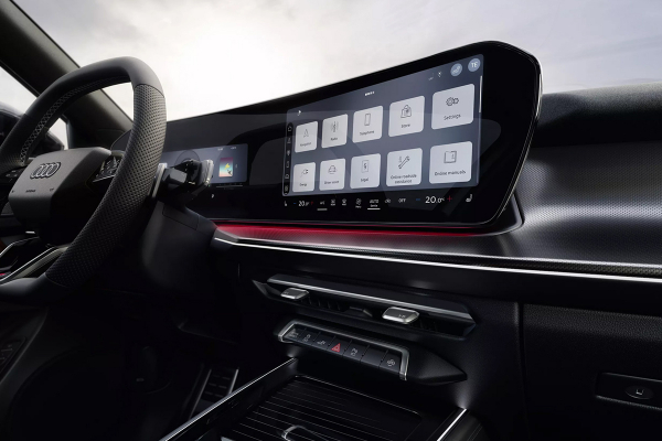 Audi представил новый кроссовер Q3 в версии Sportback. Цены
Audi представил новый кроссовер Q3 в версии Sportback. Цены