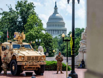 «Гвардейцы Трампа» готовятся дать бой полиции США