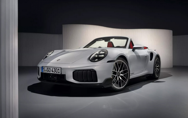 Porsche показал самый мощный 911 Turbo S в истории. Пять фактов о новинке
Porsche показал самый мощный 911 Turbo S в истории. Пять фактов о новинке