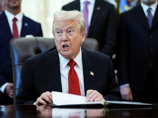 Трамп пригрозил Зеленскому отозвать гарантии безопасности, если он не подпишет «сделку»