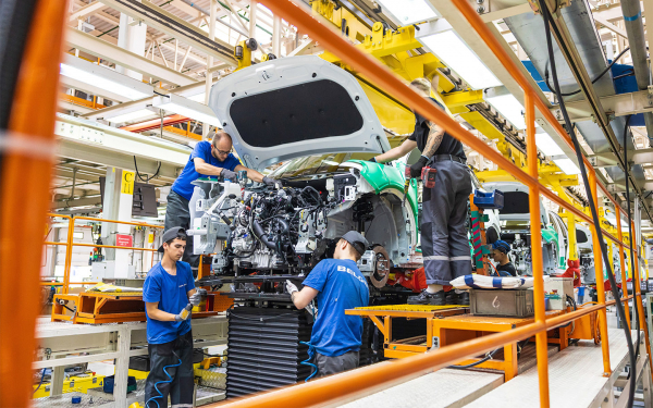 Почувствуйте разницу. Мы сравнили кроссоверы Geely Coolray и Belgee X50
Почувствуйте разницу. Мы сравнили кроссоверы Geely Coolray и Belgee X50