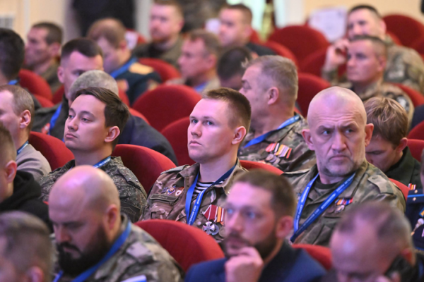 Сегодняшние защитники Отечества &mdash; наследники поколения победителей
