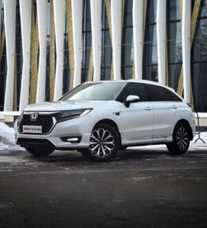 Старомодный самурай в мире китайских выскочек: тест-драйв Honda UR-V