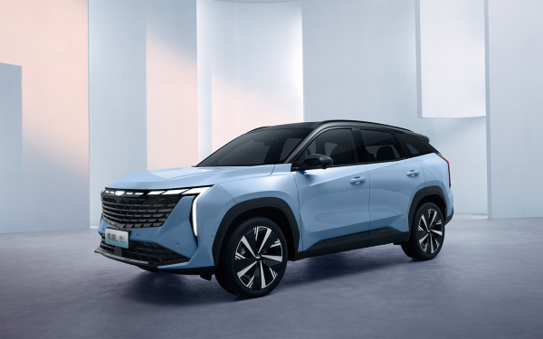Автолюбители оценили новую Volga K40. Отзывы и сравнение с Geely Atlas
Автолюбители оценили новую Volga K40. Отзывы и сравнение с Geely Atlas