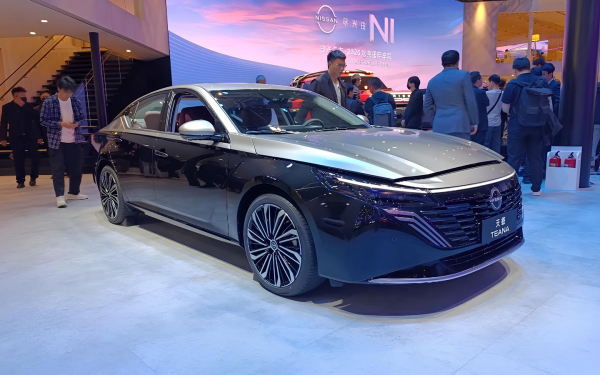 
            Самые интересные седаны Пекинского автосалона. Оцените новинки
        