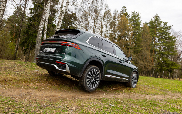 Кошачий массаж, бейби-джойстик, умная подвеска. Тест нового Geely Monjaro
Кошачий массаж, бейби-джойстик, умная подвеска. Тест нового Geely Monjaro