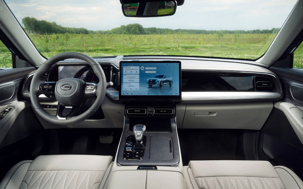 Кошачий массаж, бейби-джойстик, умная подвеска. Тест нового Geely Monjaro
Кошачий массаж, бейби-джойстик, умная подвеска. Тест нового Geely Monjaro