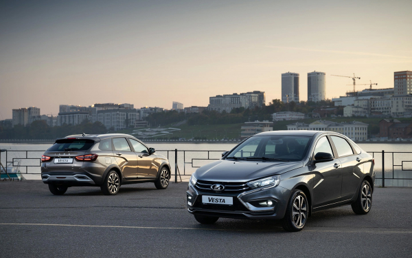 
            Старт продаж Volga, новый Audi Q7 и магниты на номерах. Итоги недели
        