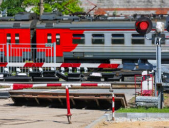 Блокаду курортного Крыма можно считать свершившейся: После удара по поезду Москва-Симферополь пассажирское сообщение остановлено
