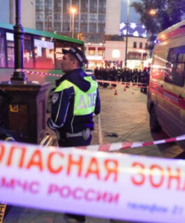 «Я нажал тормоз, а это не тормоз»: Икром Хамраев нарушал ПДД в Питере, продолжил в Екатеринбурге. Итог — 4 могилы