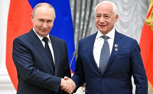 Митрополит Иларион призвал россиян молиться о здравии Владимира Спивакова Митрополит Иларион призвал россиян молиться о здравии Владимира Спивакова