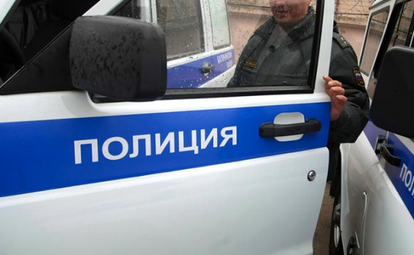 Мужчина с мачете напал на посетителей МФЦ в Краснодаре, есть жертвы Мужчина с мачете напал на посетителей МФЦ в Краснодаре, есть жертвы
