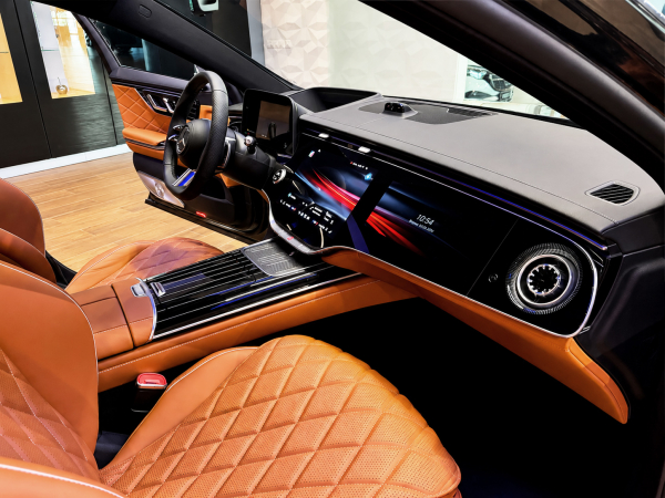 Он общается с другими авто. Обзор первого в России Mercedes S-Class 2026
Он общается с другими авто. Обзор первого в России Mercedes S-Class 2026