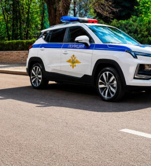 От китайских клонов до Rosva Motors. Как изменился автопарк МВД