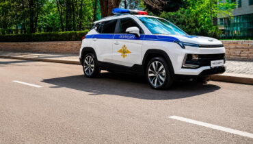 От китайских клонов до Rosva Motors. Как изменился автопарк МВД
