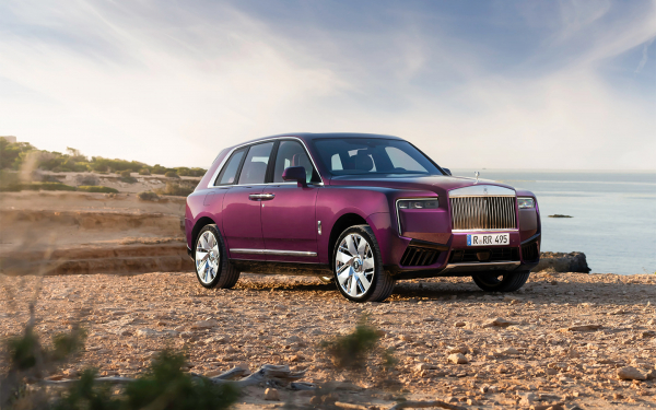 Он наклоняется в поворотах и массирует ноги. Что умеет новый Maybach GLS
Он наклоняется в поворотах и массирует ноги. Что умеет новый Maybach GLS