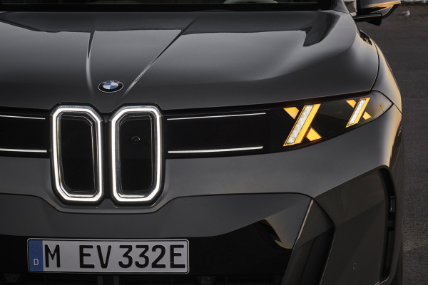 Новый BMW X5 привезут в Россию с повышенной на ₽3 млн ценой
Новый BMW X5 привезут в Россию с повышенной на ₽3 млн ценой