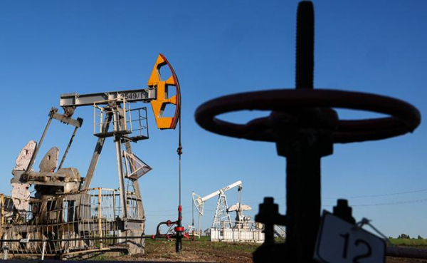 Саудиты решили демпингануть, и наша нефть сразу упала в цене — надолго ли? Саудиты решили демпингануть, и наша нефть сразу упала в цене — надолго ли?