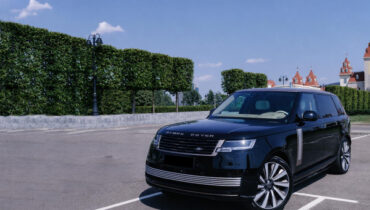 Maybach, не завидуй! Тест самого роскошного и дорогого Range Rover SV