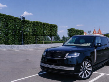 Maybach, не завидуй! Тест самого роскошного и дорогого Range Rover SV