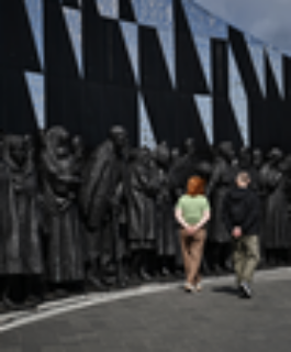 Ленобласть объединяет поколения защитников Родины