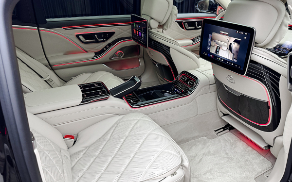 Дворецкий в придачу к машине. Первое знакомство с новым Maybach S-Class
Дворецкий в придачу к машине. Первое знакомство с новым Maybach S-Class