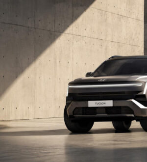 Hyundai выкатил новый Tucson с квадратным дизайном и полосками вместо фар