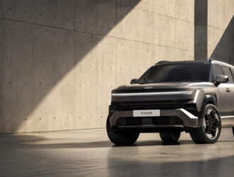 Hyundai выкатил новый Tucson с квадратным дизайном и полосками вместо фар