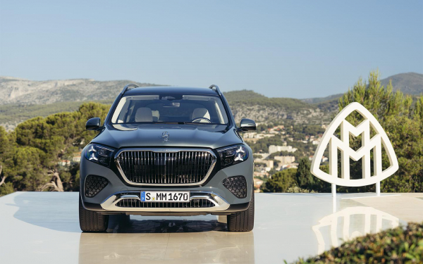 
            &laquo;Ждать полгода&raquo;. Дилеры&nbsp;&mdash; о сроках появления нового Maybach GLS в России
        